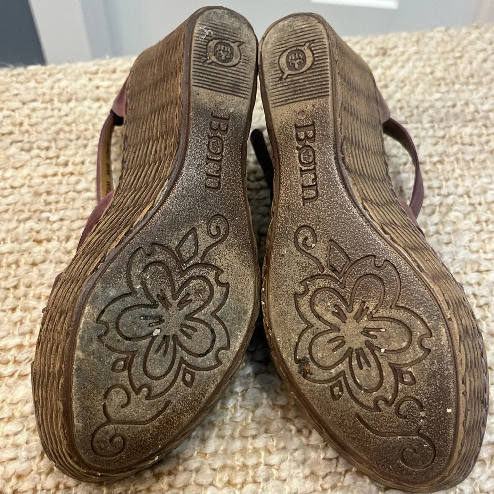 Born Wedge Sandals Women's‎ Size 9 Open Toe Leather Shoes Straps Style W62234
